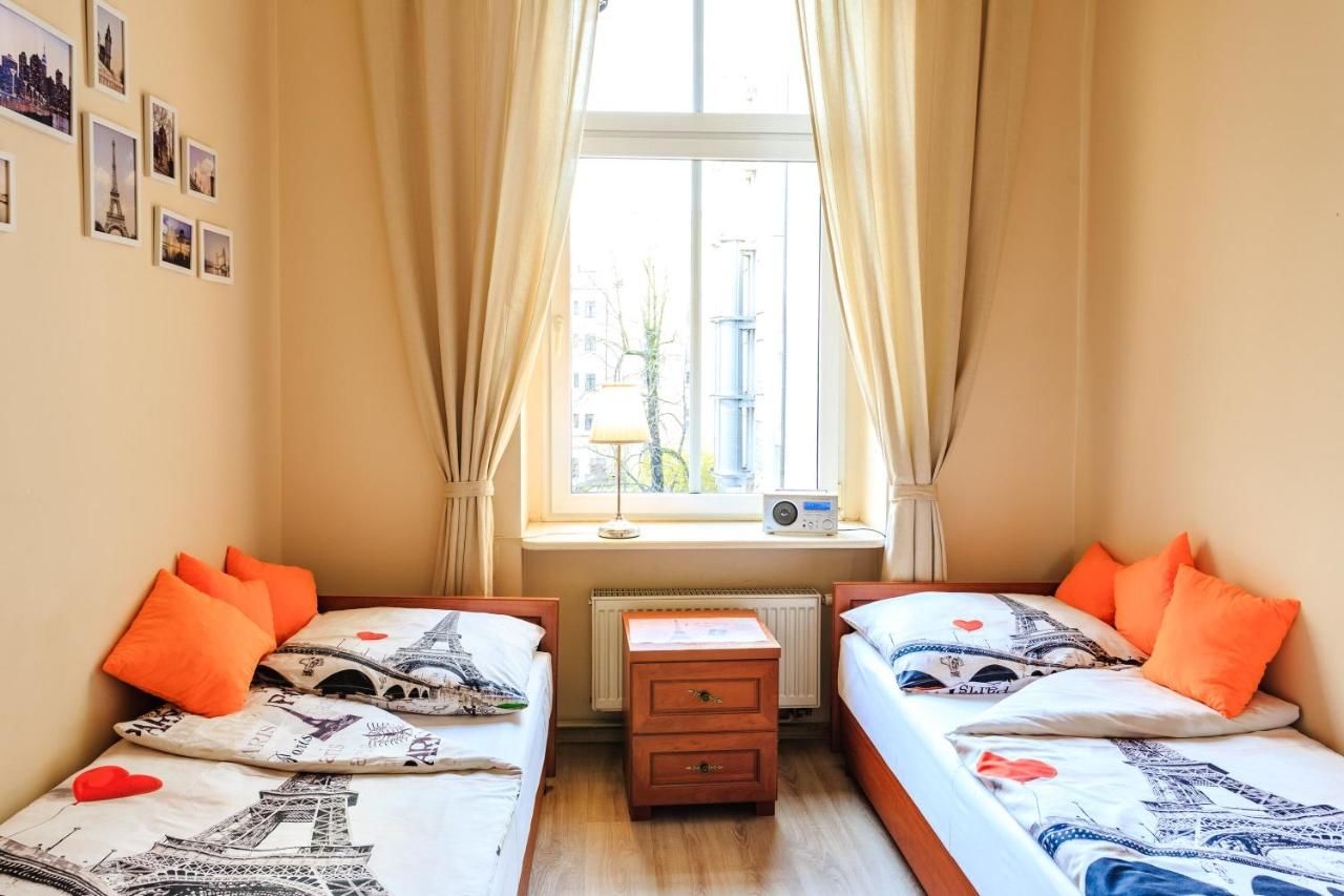 Хостелы Babel Hostel Вроцлав-7