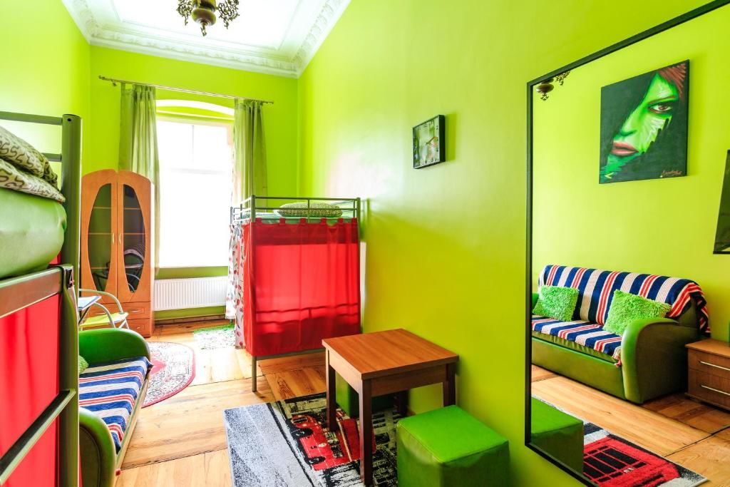 Хостелы Babel Hostel Вроцлав-53